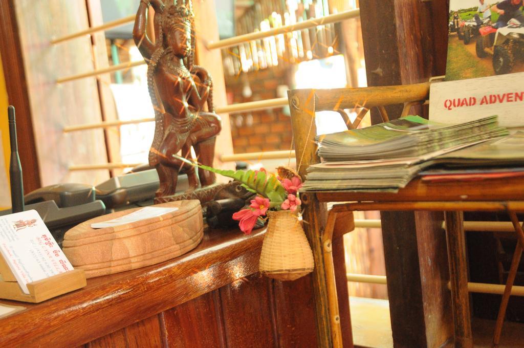 Big Lyna Villa Siem Reap Exterior photo