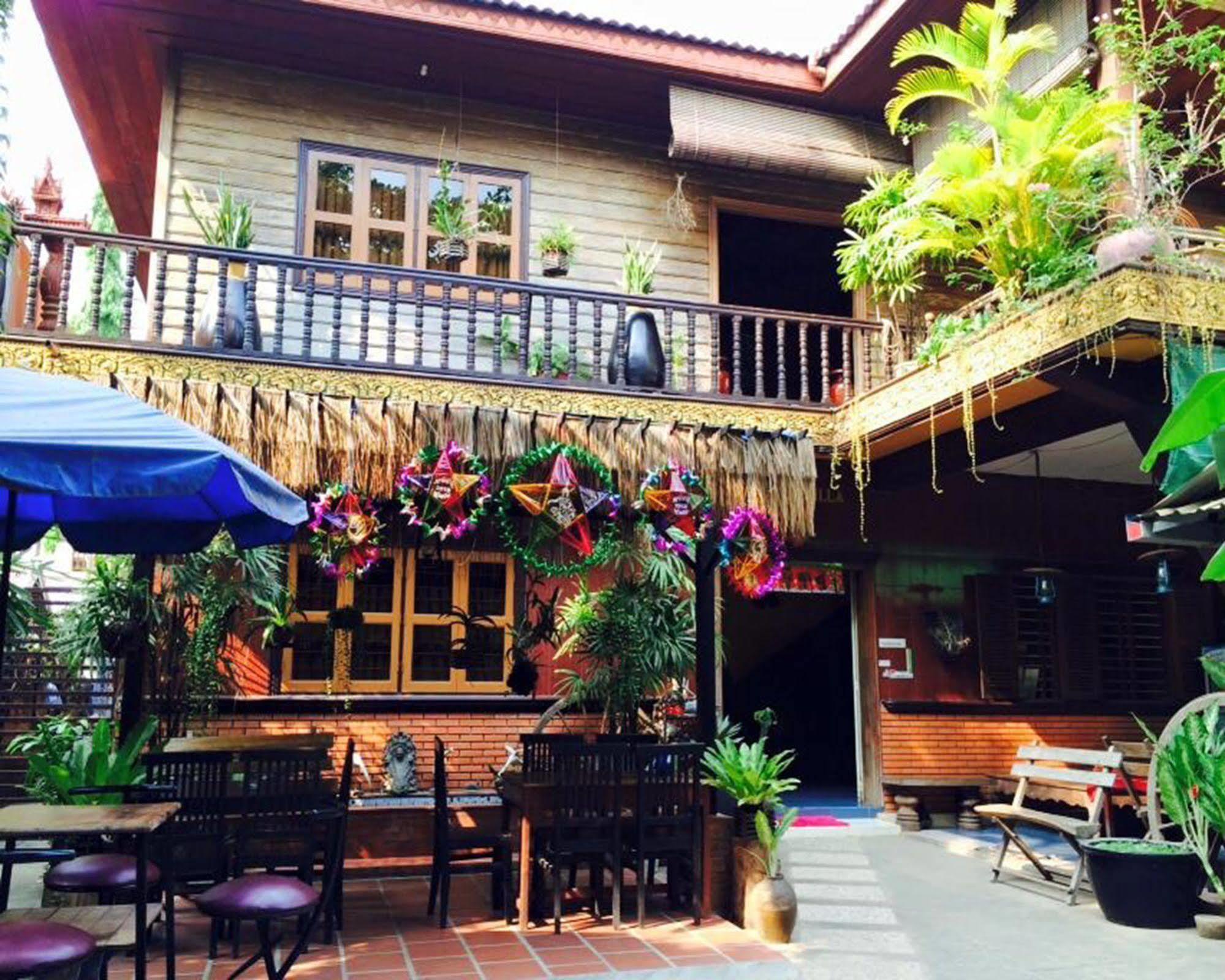 Big Lyna Villa Siem Reap Exterior photo
